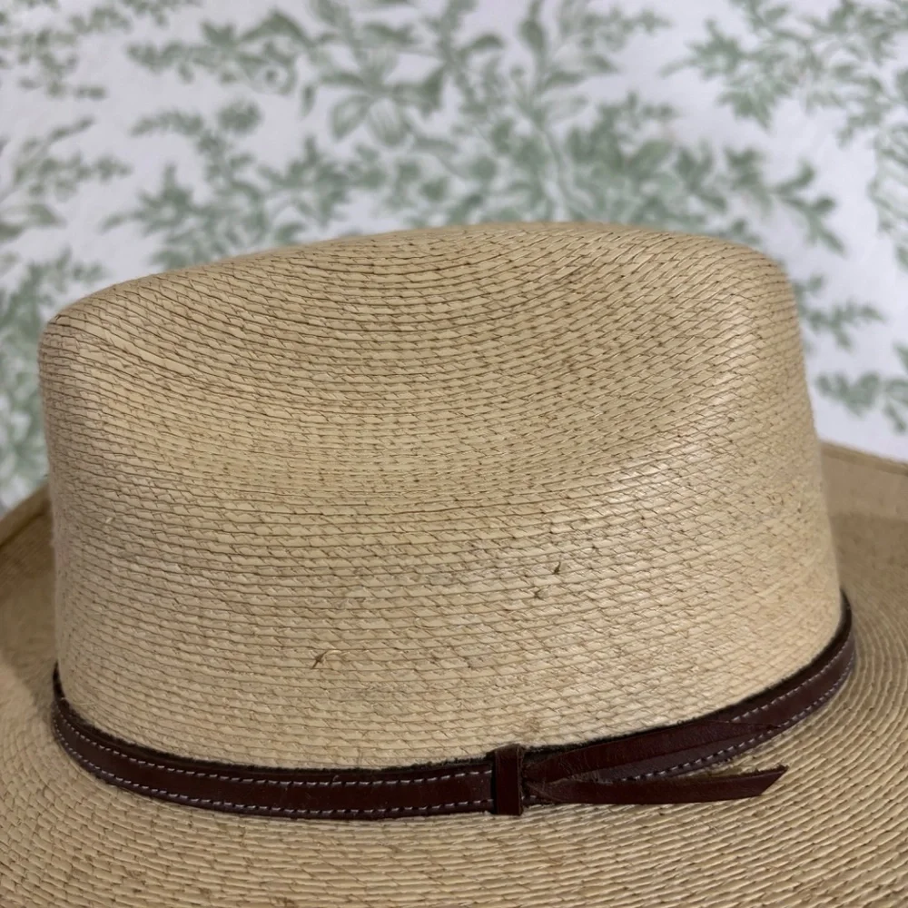 Hat - Picture 2 of 6